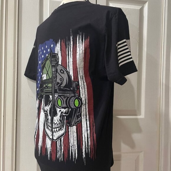WE THE PEOPLE HOLSTERS T-SHIRT SIZE MEDIUM - Picture 14 of 14